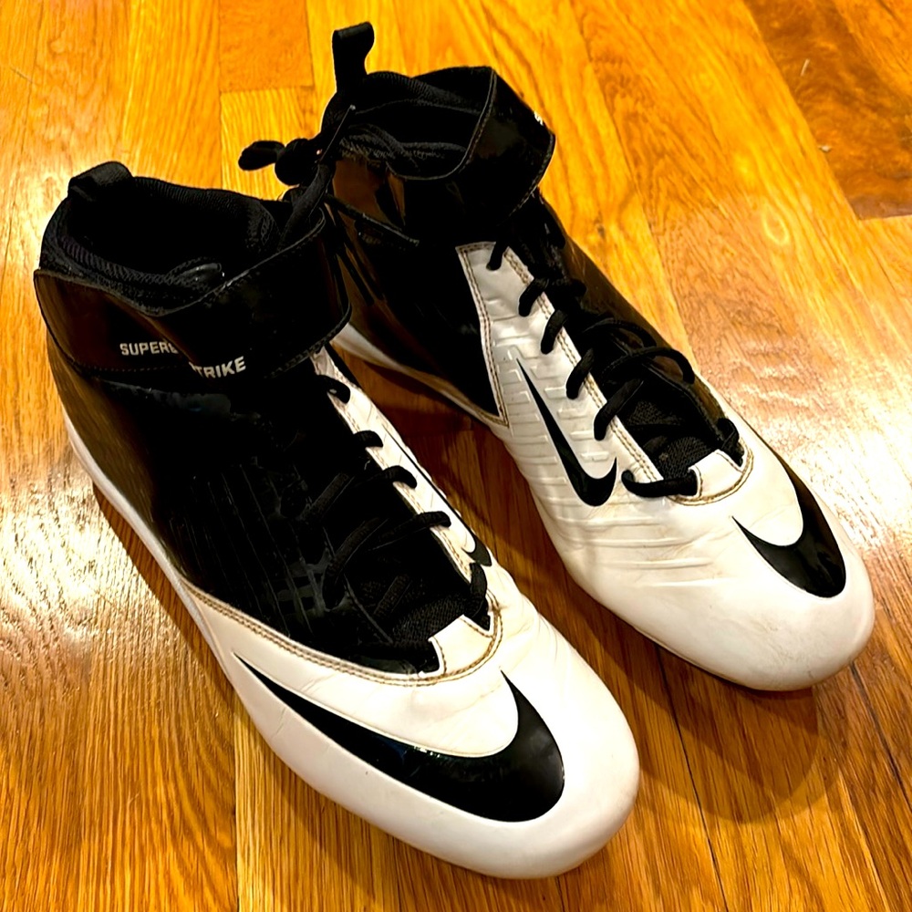 Nike Superbad Strike Football Cleats Size 12